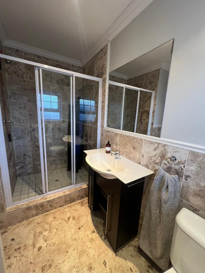 To Let 4 Bedroom Property for Rent in Walmer Eastern Cape